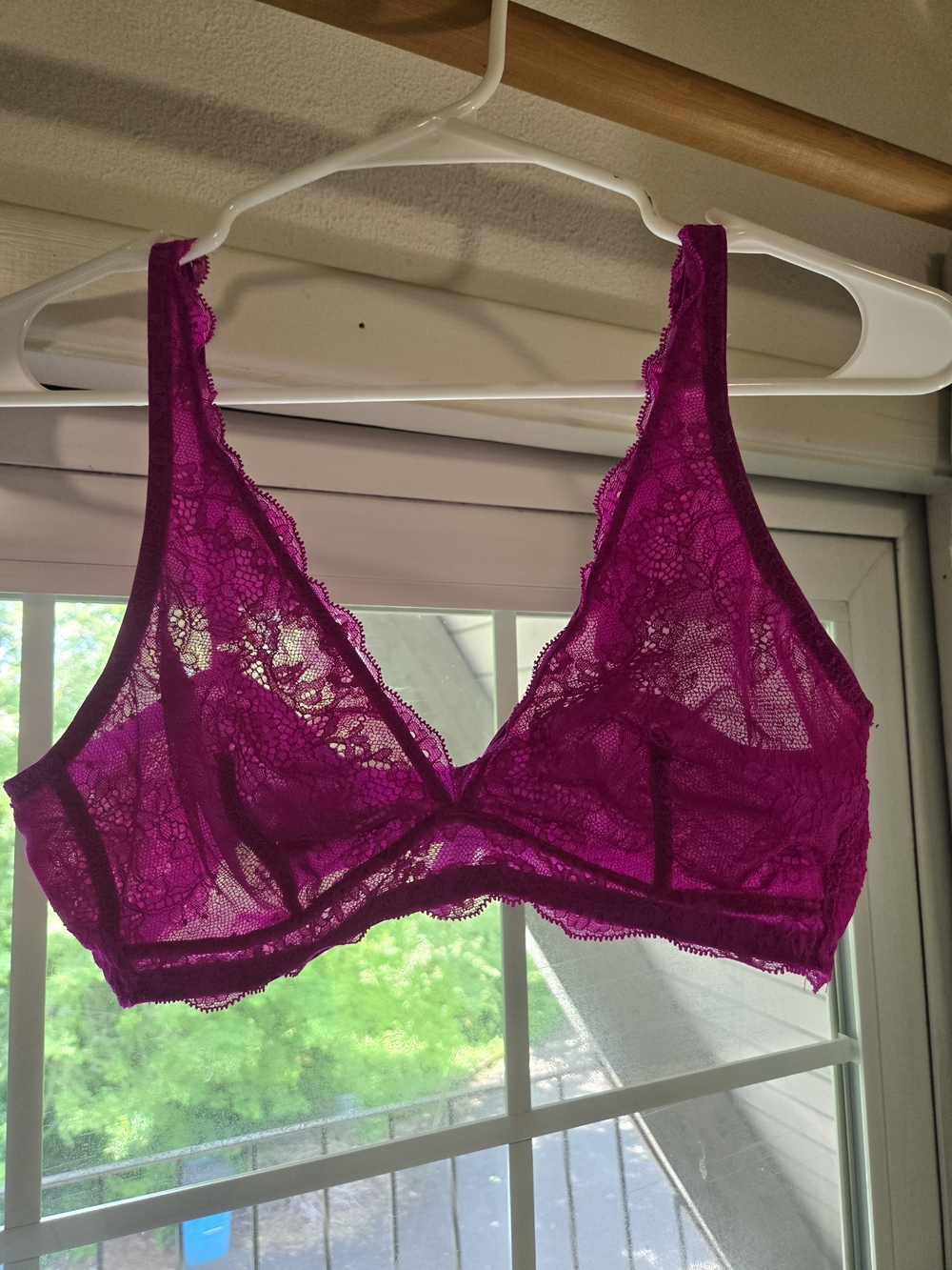 Fuchsia Lace Bralette – Sheer Comfort
